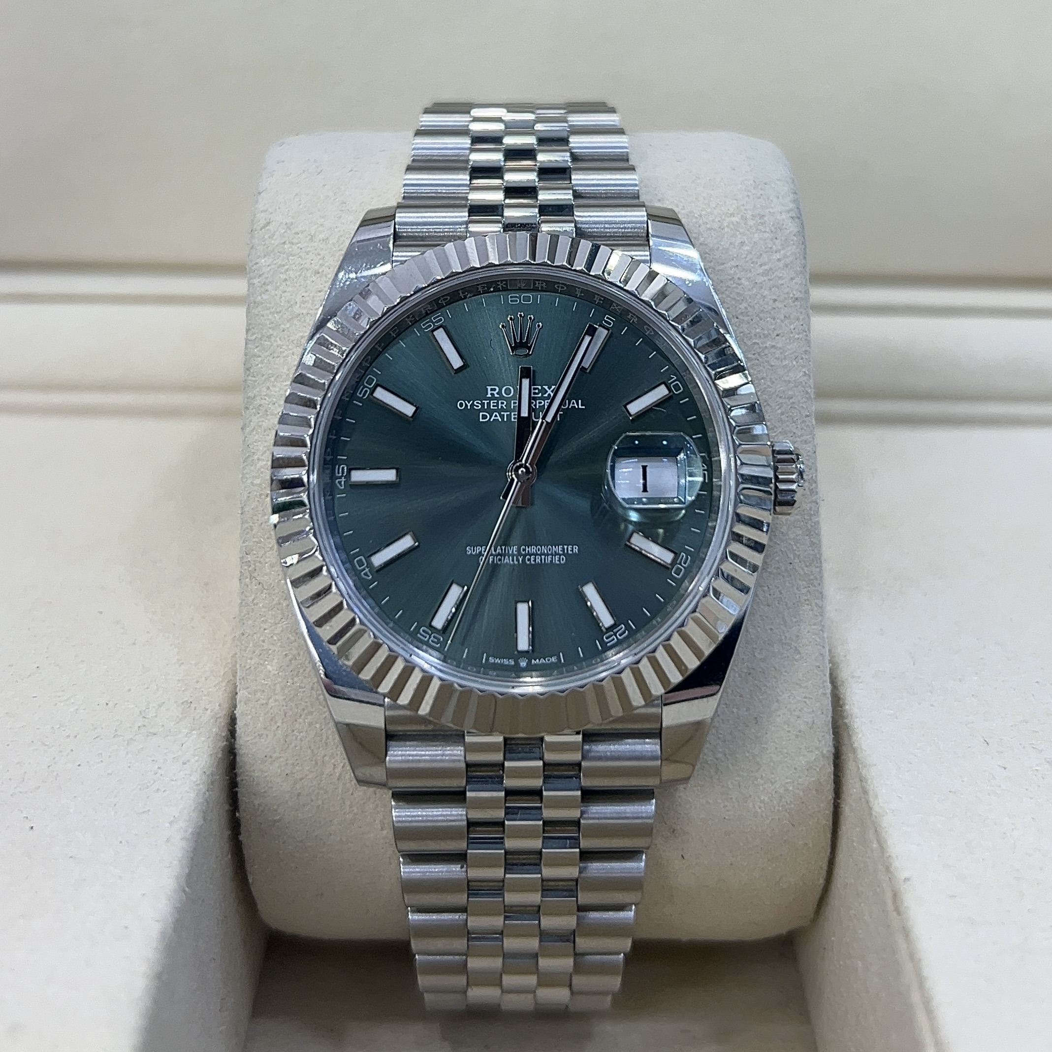 Jewelry Company in Boston